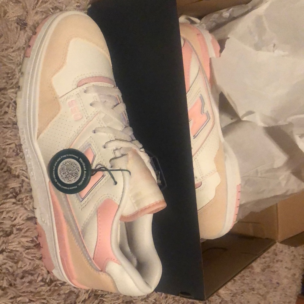 Pink new balance 550